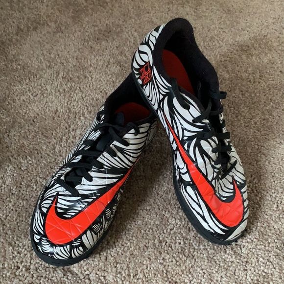 nike neymar indoor shoes